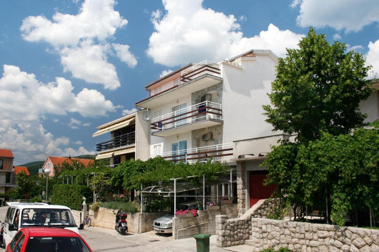 Apartments With A Parking Space Crikvenica - 5553 Exterior photo